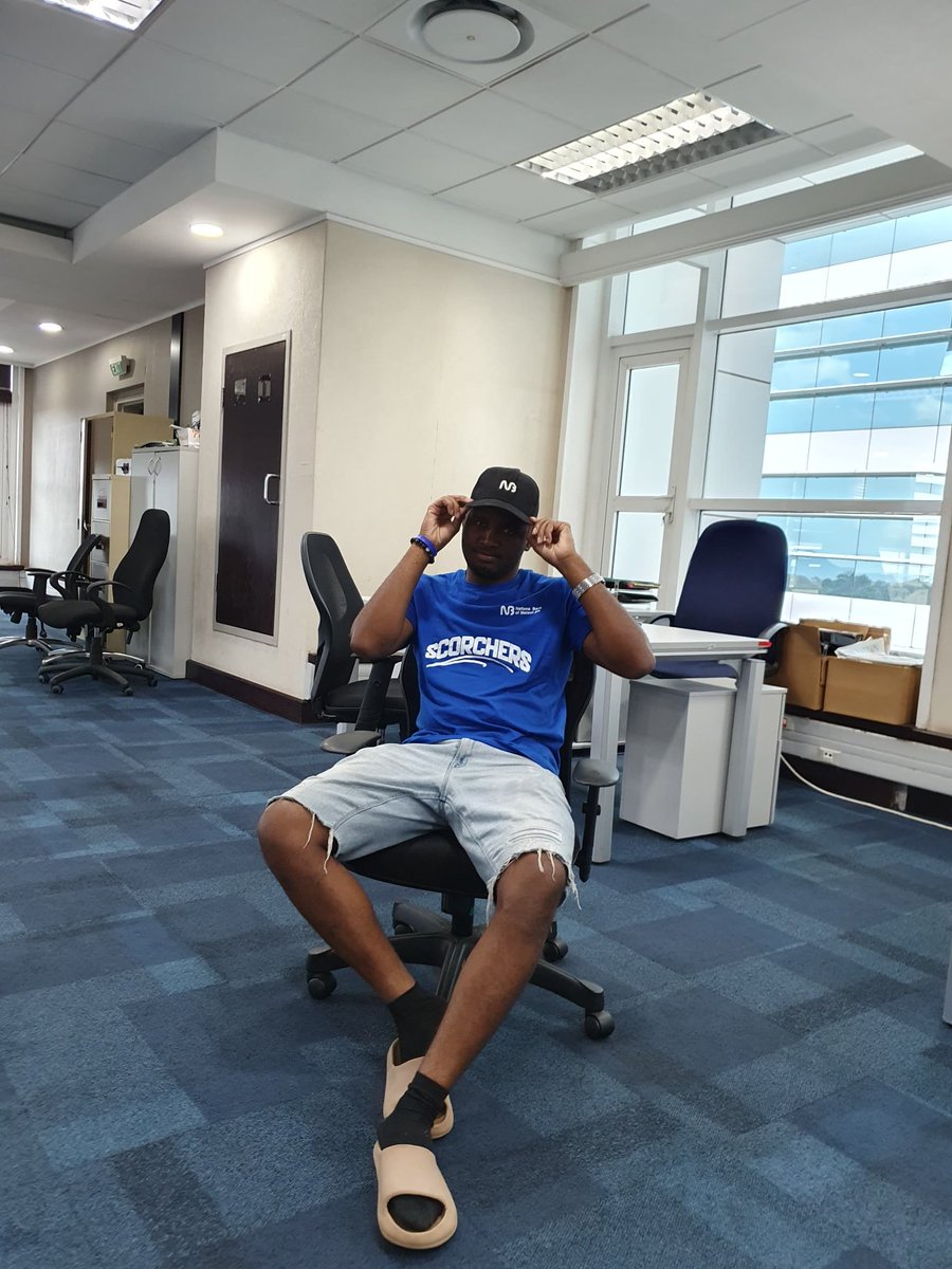 MALAWIAN CHILD🇲🇼 tweet media