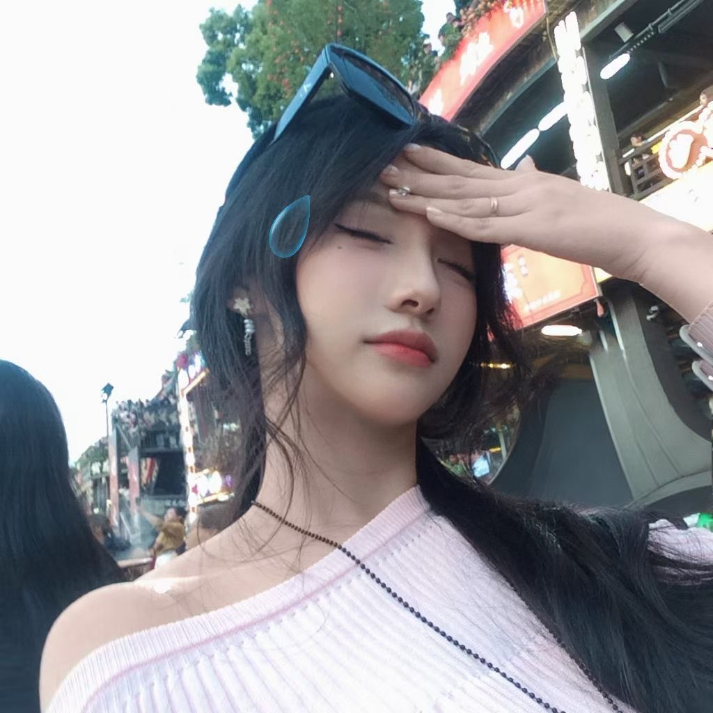 xiaodaieve's tweet photo. 今天的我就这样，挤死我了  #桃花岛 #女大 https://t.co/uDy0CgRvW8