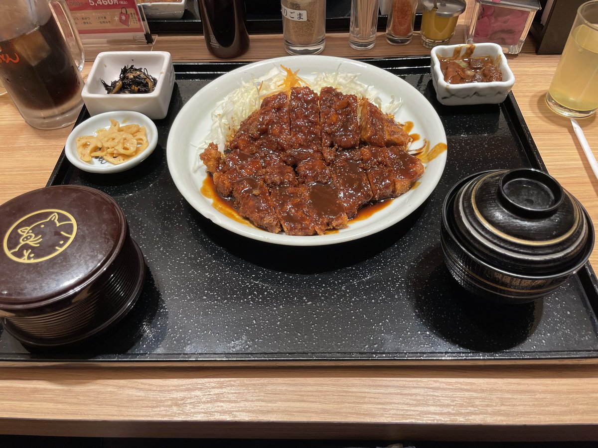 ロズ tweet media