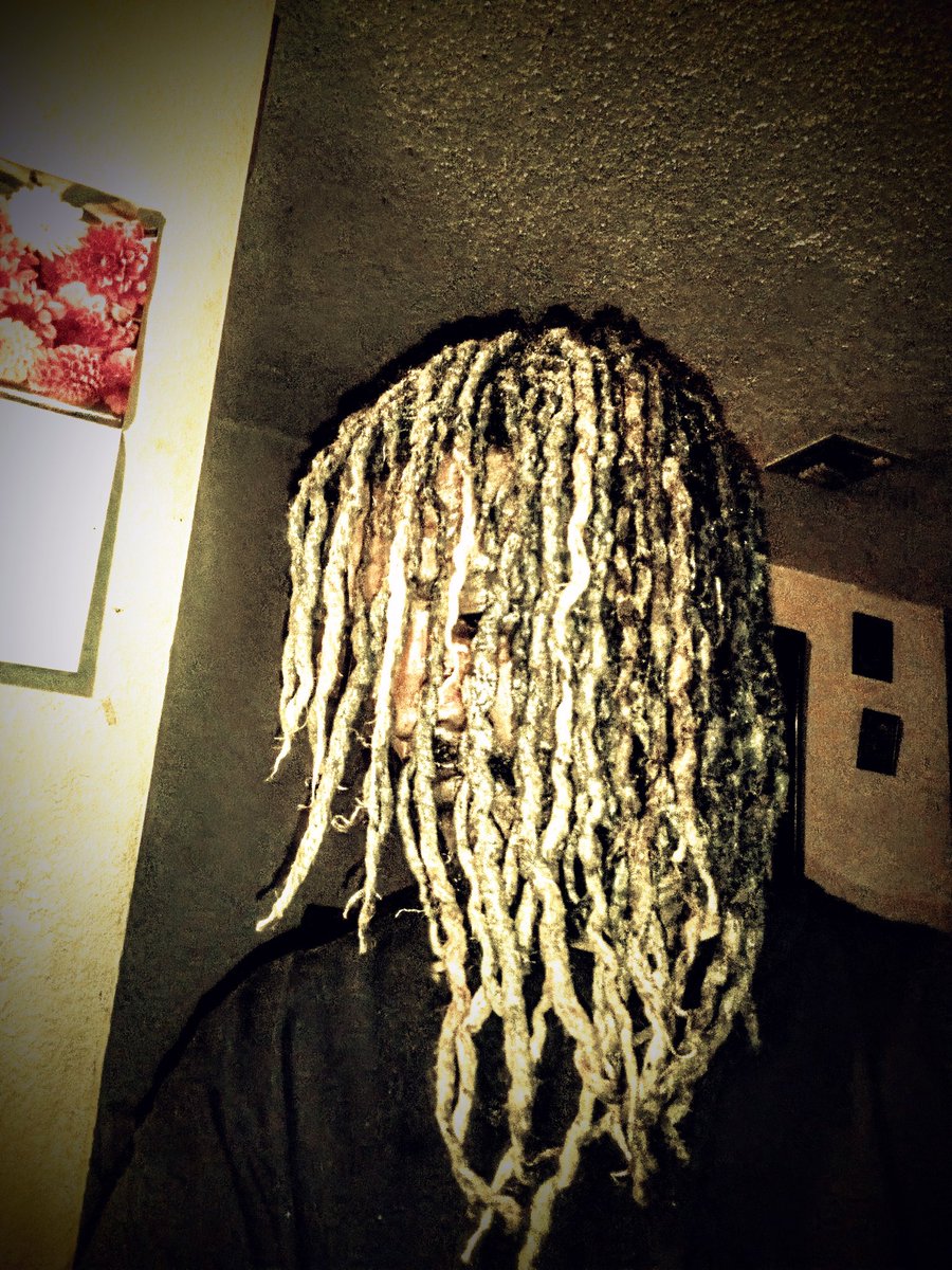 SevenLexxoe's tweet photo. Twist Ma Own DreadLocs ,
Tight like them headlocks.
Still make my Lady Tapout...
Punish baby if she act out
But I know she like that shit 
I Know she can handle Dick
She know who she fuckin wit
                                  SevensOnly 
                      TSO CLICK https://t.co/f2dMDvC7lu
