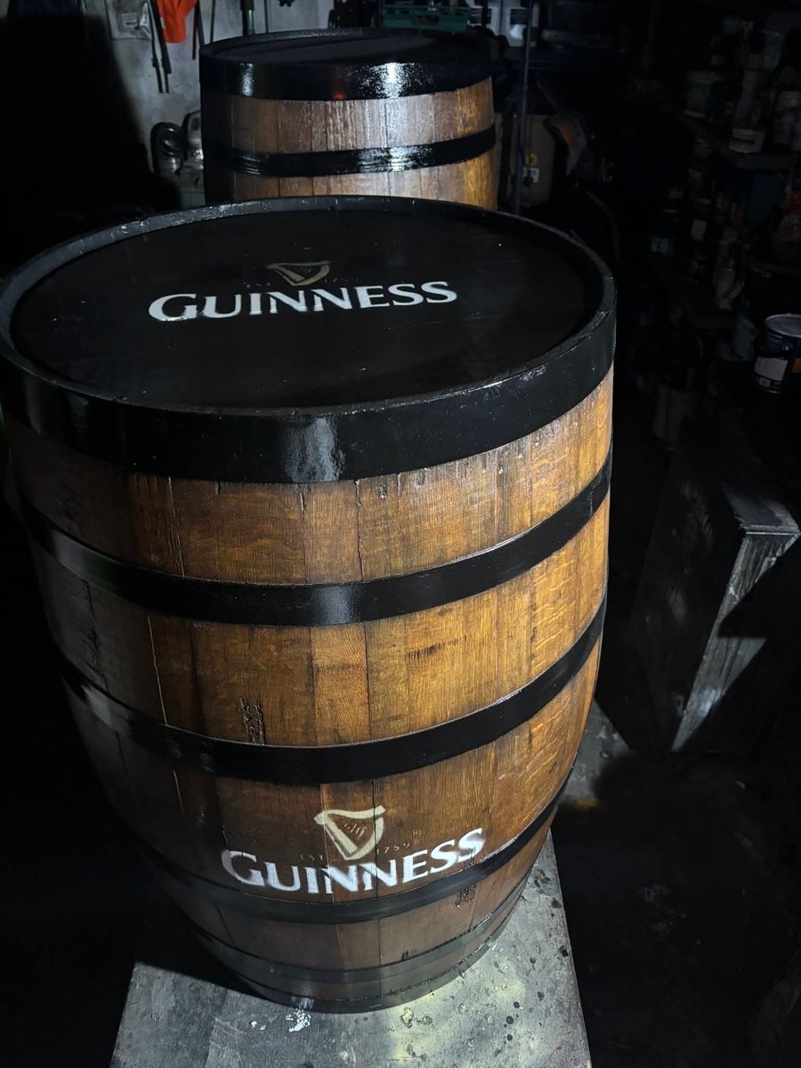 BarneySimon's tweet photo. #WeekendsRock #Guinness https://t.co/CJsdPNjhU6
