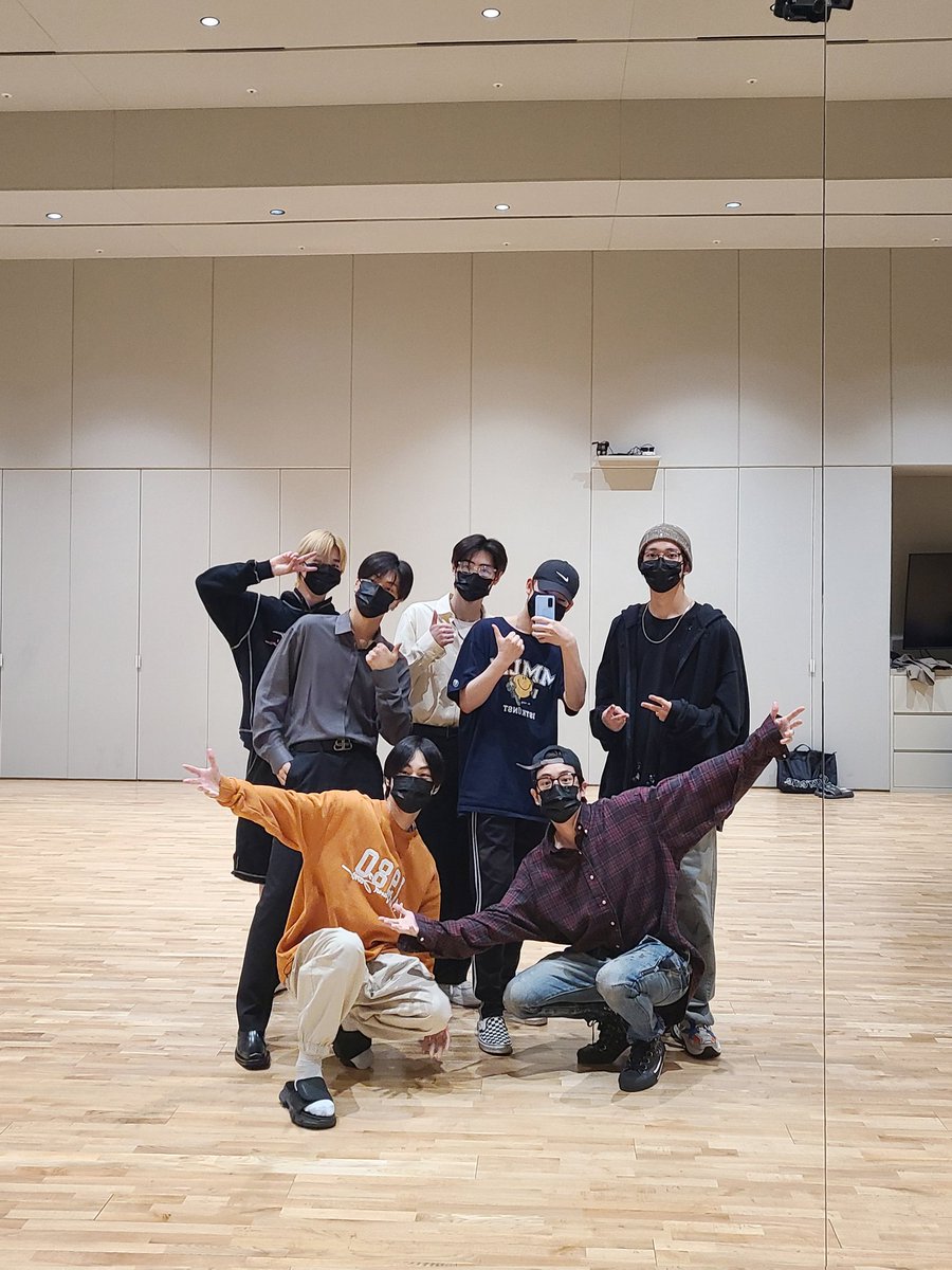𝐄n✷𝖉ū𝕤𝒌 tweet media