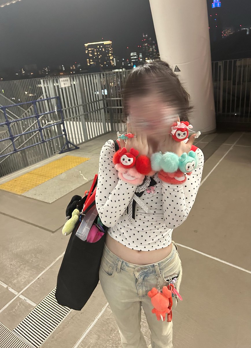 BRoCARiWcb97650's tweet image. 誰推しか分からないって言われた笑笑
 #twice #chaeyoung #国立