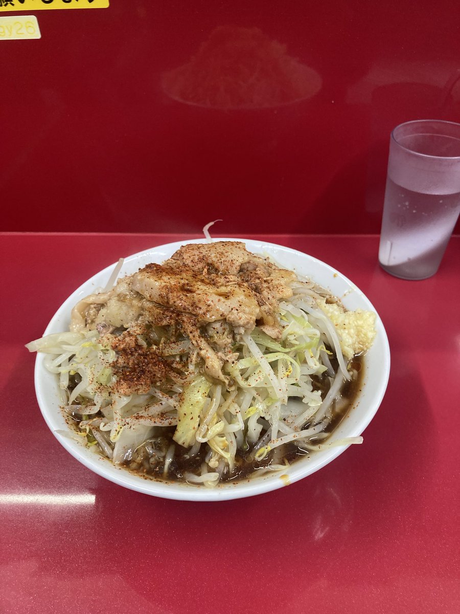 コロ助 tweet media