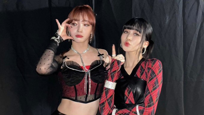 y2k1tties_'s tweet photo. un día para las girlies no podía pasarlo sola, así que le agarré la patita a 𝕪erim y me la traje para demostrar que #𝔴eʼrǝ̤·thᥱ𓊈𝕱𓊉𝙶𝕚rl. necesitan más explicación de lo que eso significa? ofc it means that #yི۪ou꫶ࣺ𝙲anʼt制ꮽི us.

on͞e͞ 𖬺 ọn𝑙y ♬ ⋅.˳* #𝕤u𝚔i https://t.co/DaA32g4DOX
