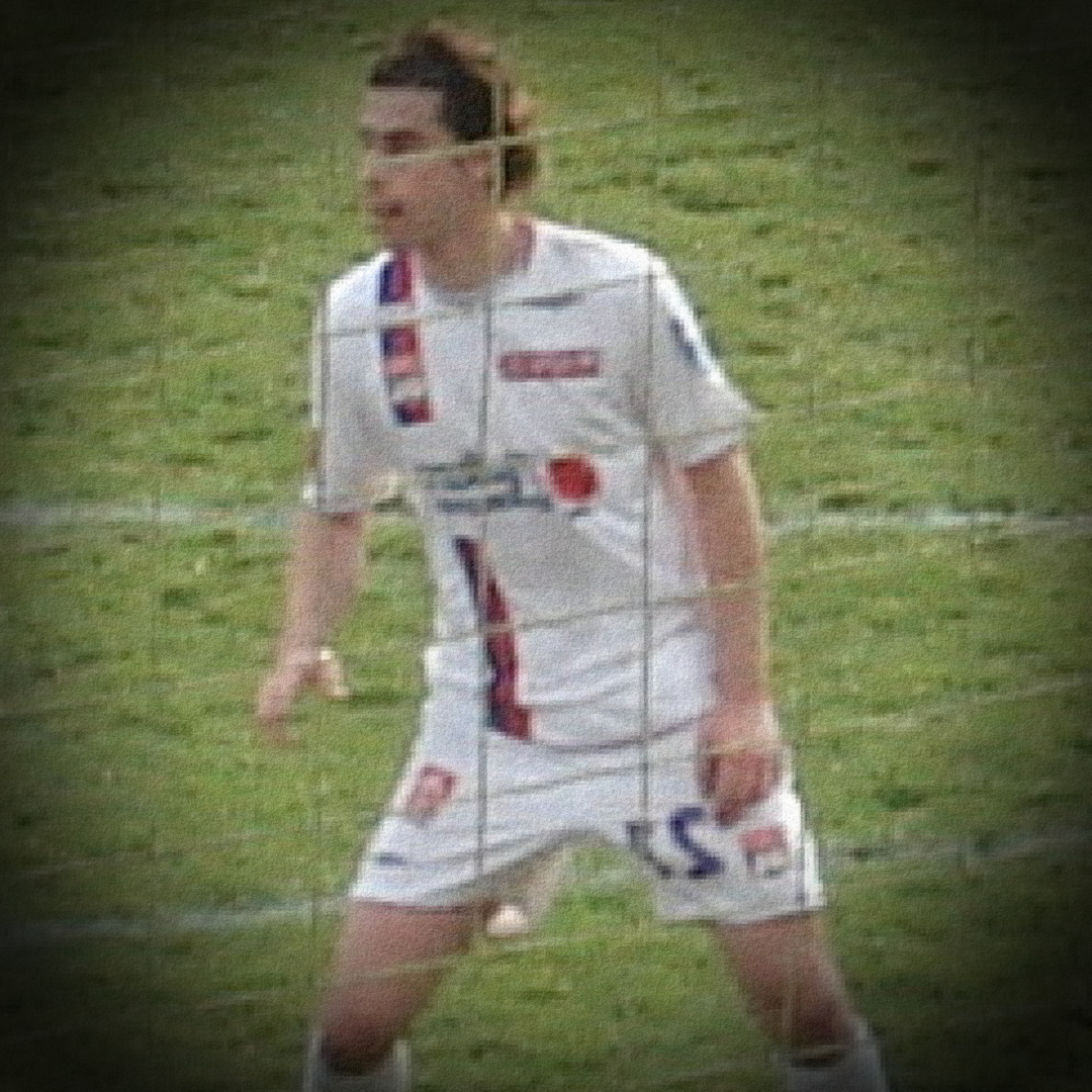 CasaFootballPod's tweet photo. Joyeux anniversaire Tiago !
L'ancien milieu de terrain de l'@OL fête ce samedi ses 45 ans !
L'occasion de se rappeler des belles performances de l'ex-international portugais avec les Gones entre 2005 et 2007 (80 matches, 13 buts et 6 assists)
#OL #TeamOL #Gones #Tiago https://t.co/Iy5ERfdJS5
