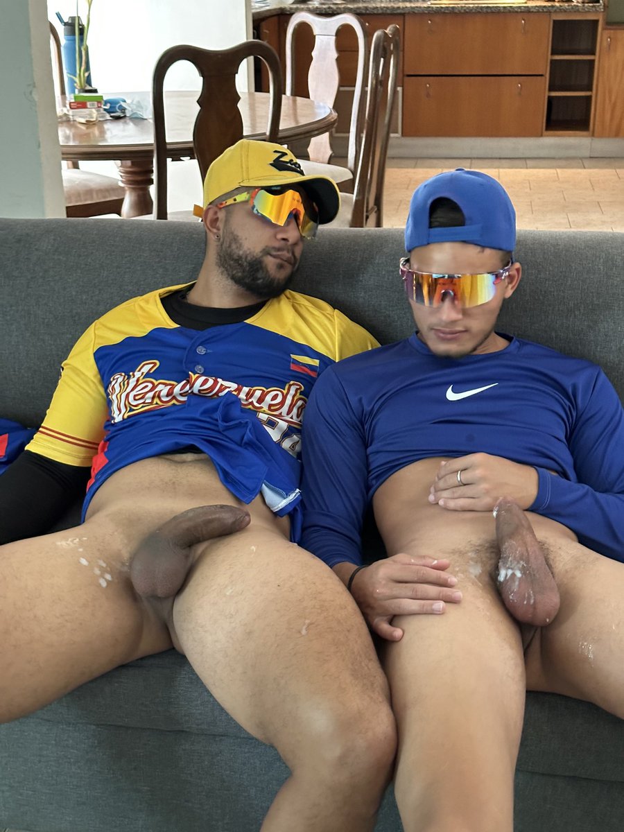 UltraFast2000's tweet photo. Thanks Much for Following ! 
https://t.co/GT57192xGQ 
#porn #gayporn #gaystory #pornstory https://t.co/nqZAYYjYwd