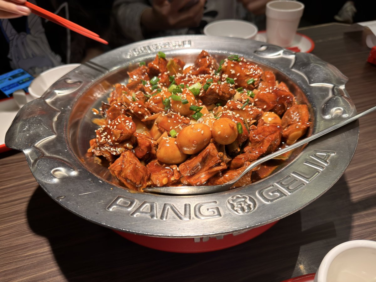 九鸟 tweet media
