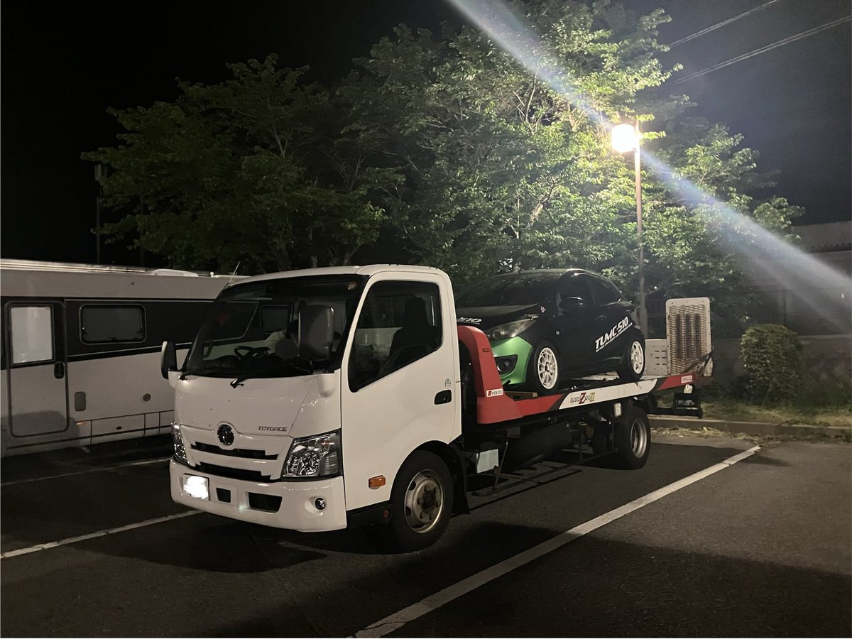 tumc510's tweet photo. 例年より遅いですが無事現着です！
GWは車が多いですね...🥺 https://t.co/We0iGTWNFn