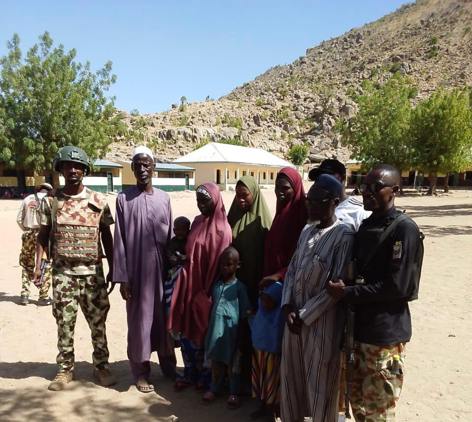 Nigerian Army tweet media