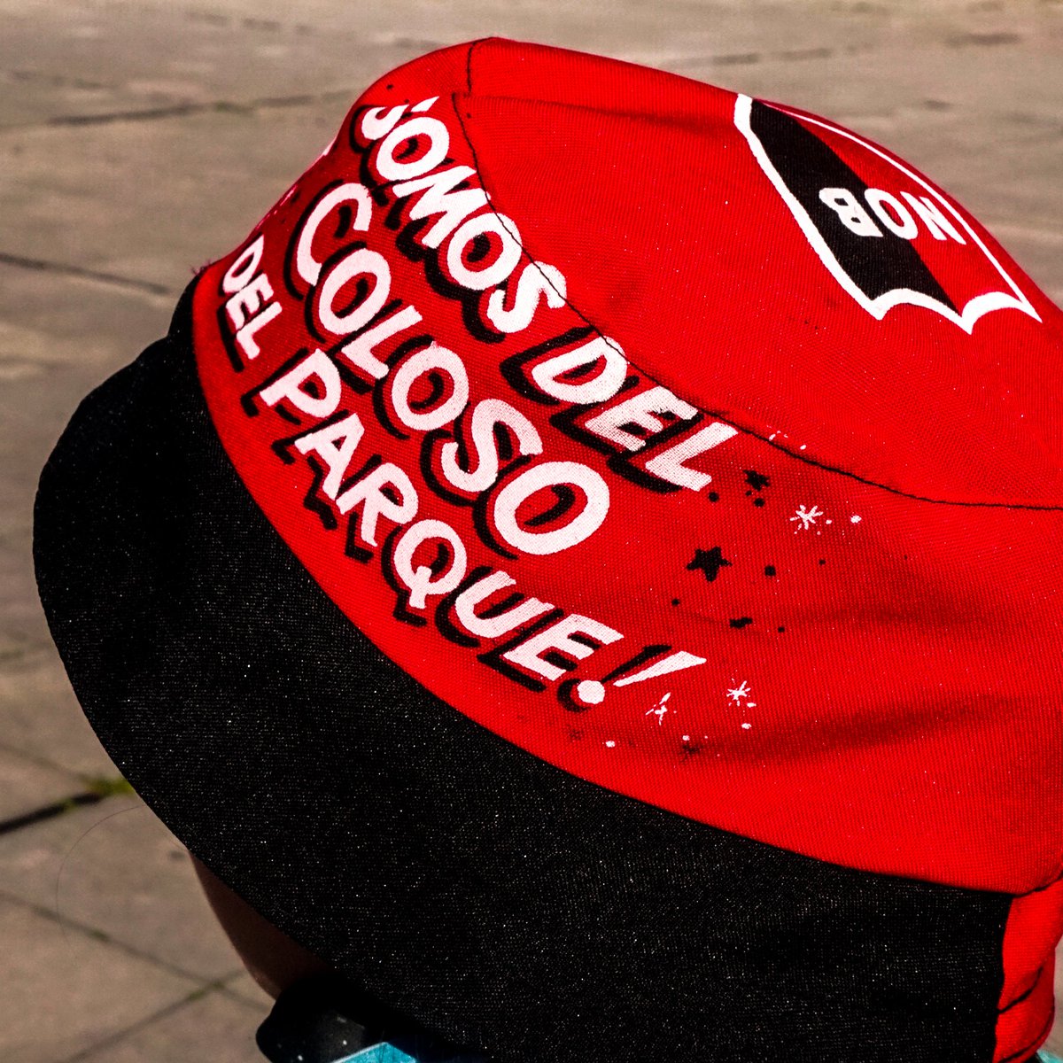 groundspotters's tweet photo. 🟥⬛ @newells' bucket hat.
https://t.co/Gg2ujIeOnQ
#nob #newellsoldboys #ñuls #leproso #lalepra #rosario #elcoloso #colosodelparque #bielsa #estadiomarcelobielsa #groundhopper #groundhopperapp #groundhoppers #groundhopperday #groundhopping #stadion #fußball #footballground https://t.co/KlQNZ7GPfx