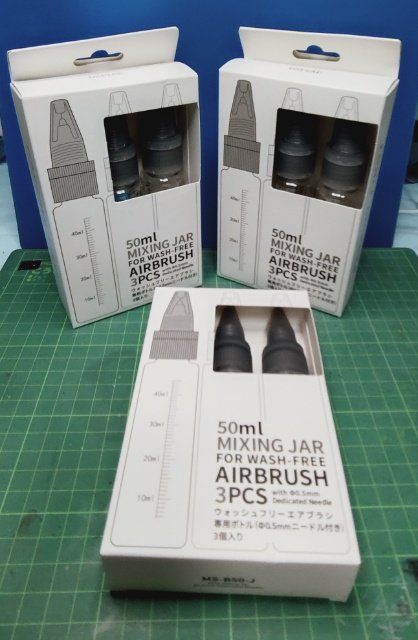 TearDro02572167's tweet photo. #Dspiae #ウォッシュフリーエアブラシ 交換ボトルがようやくヨドバシで買えるようになった！　いままでトップコートとかベースカラーにしか使ってなかったけど、これからはいろいろと使ってみたいと思う。 https://t.co/sN46tvFxpU