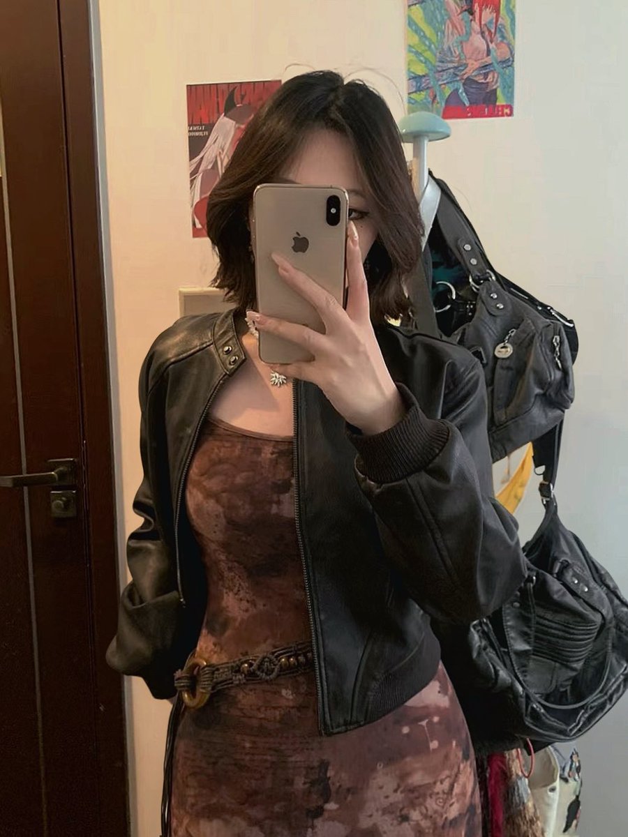 老公硬硬的原来是死了 tweet media
