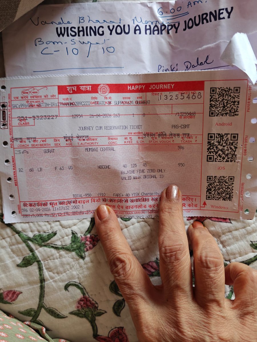 pinkidalal's tweet photo. @RailwaySeva Could not Message you. It's not going. Give your other contact pl. Thx . I am posting my tickets here not phone number https://t.co/czcT1p9zCa
