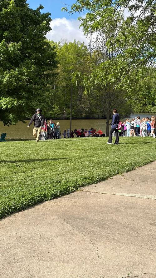 BrightElSchool's tweet photo. 🐾🌳 1st Grade Field Trip Fun! 🌳🐾

Our 1st graders had a great time on their field trip to Miami Whitewater Park! From exploring the outdoors to enjoying time with friends, it was a fun and memorable day.

#WatchSunmanDearborn https://t.co/yKAAhwL9Ml