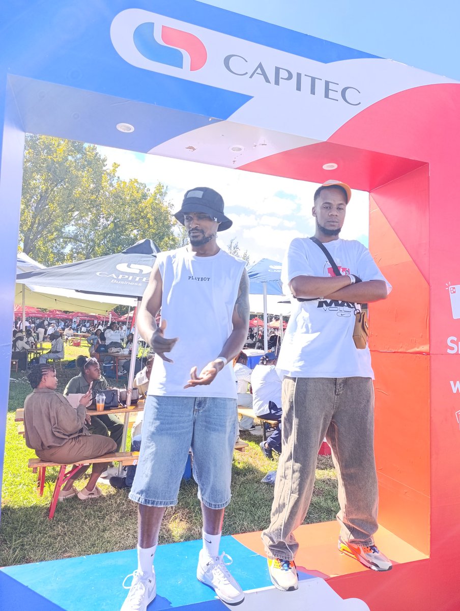 AlienatedSoul1's tweet photo. #CapitecXKotaFestTour
Innit🔥🔥 Mpumalanga Kota Festival https://t.co/6JRZkSth0C
