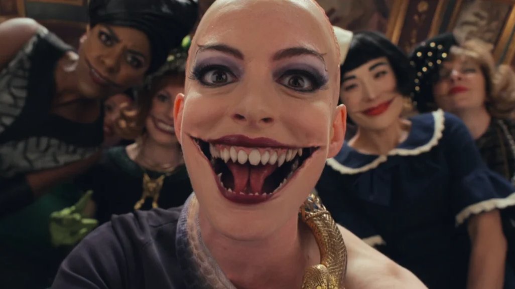 women in horror tweet media