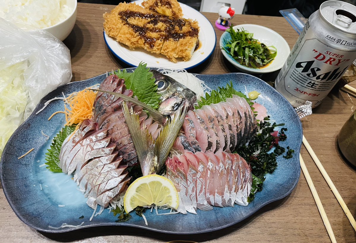 イクミ tweet media