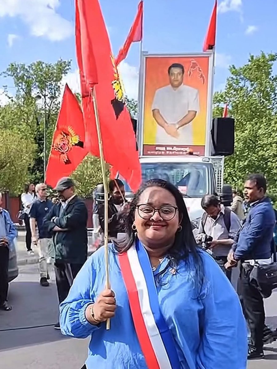 sab_ganeswaran's tweet image. 📍Présente ce 1er mai à République.
La dignité n’est pas une faveur. C’est un droit. Pour tout cela, nous continuerons d’être dans les rues ✊🏾✊🏾✊🏾
#1ermai #solidarite #luttedesclasses #luttedesfemmes #luttedespeuples