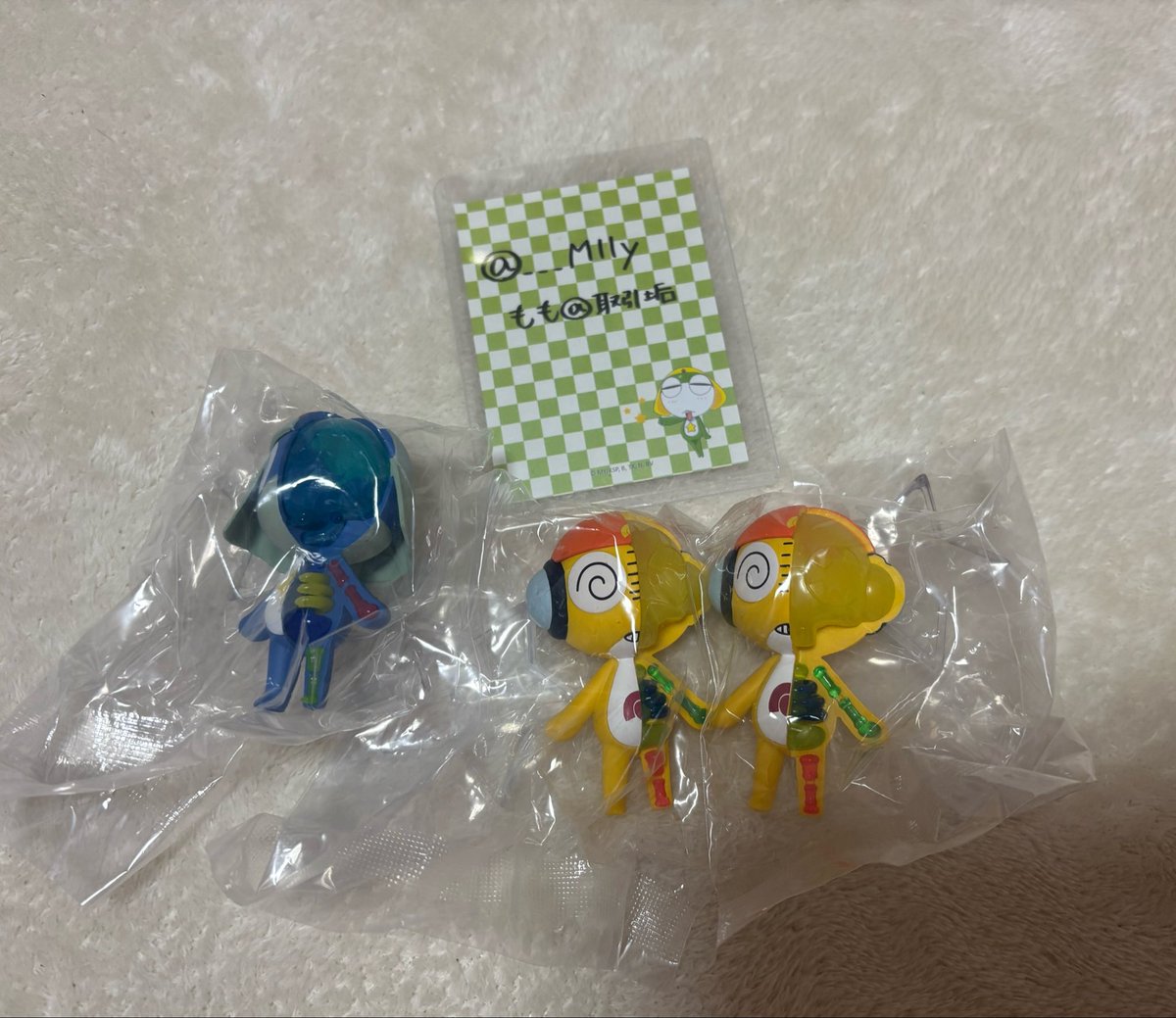 ___Mlly's tweet photo. 【交換】
すきゃらとん ケロロ軍曹  ガチャガチャ  ガチャ

求》ケロロ＞＞ギロロ　タママ
譲》クルル　ドロロ

郵送交換希望または大阪市内手渡し希望です。
検索からでもお気軽にお声かけください。 https://t.co/4m9T0ab3l2