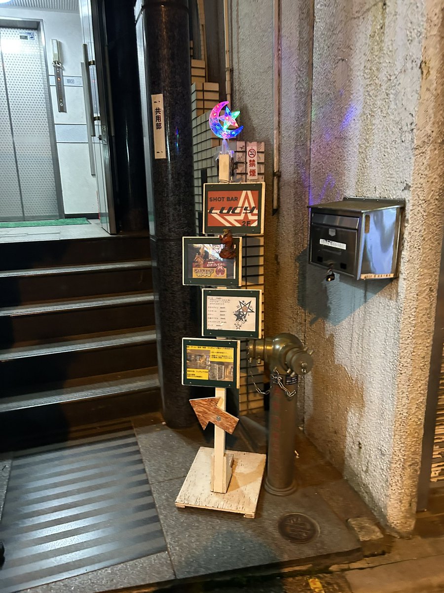 コズオ tweet media