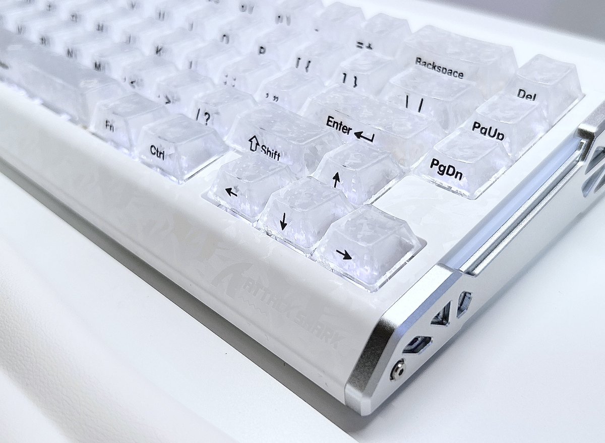𝐯𝐢𝐯𝐢 tweet media