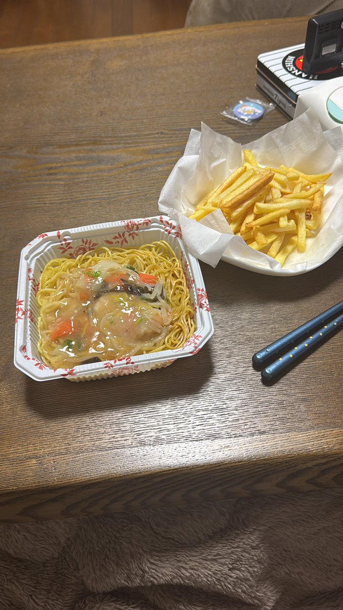 ACトマト tweet media