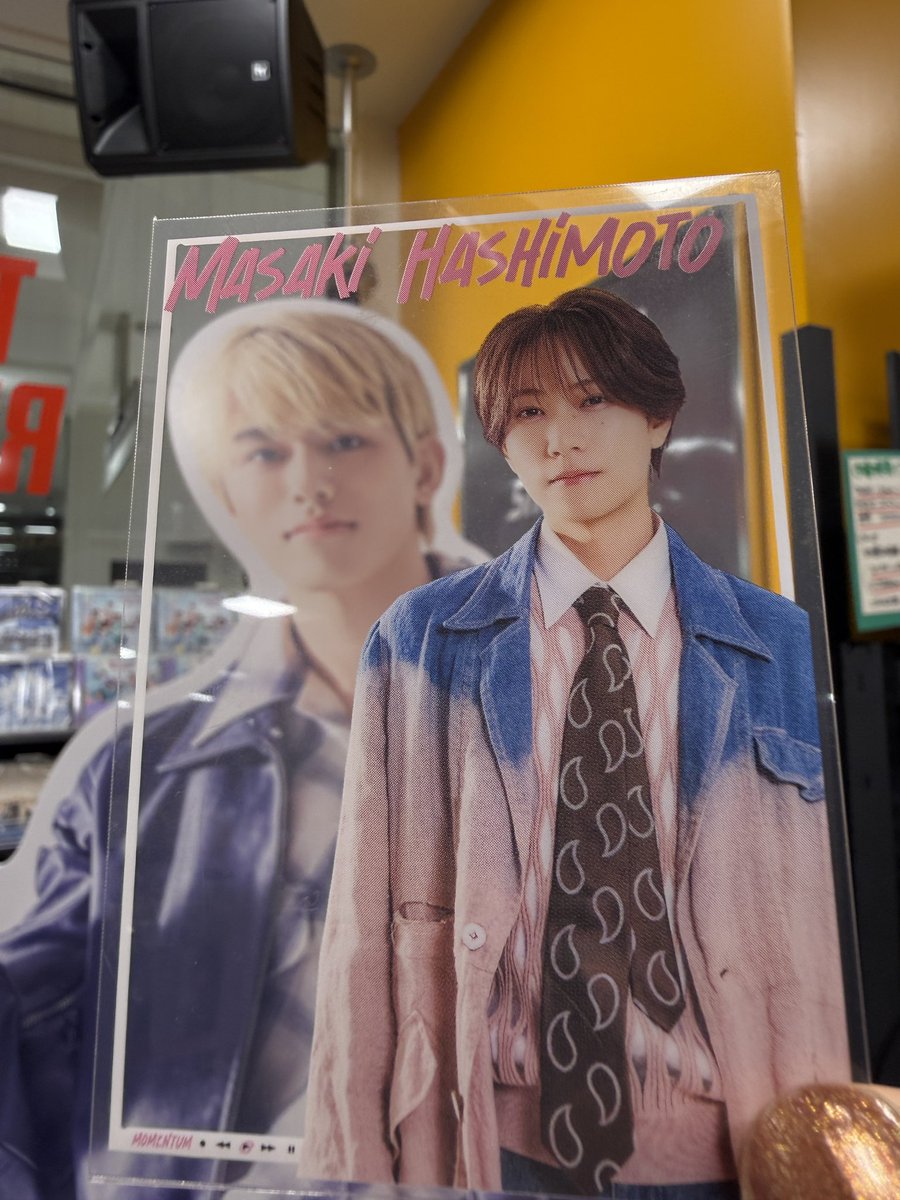 その辺のOL tweet media