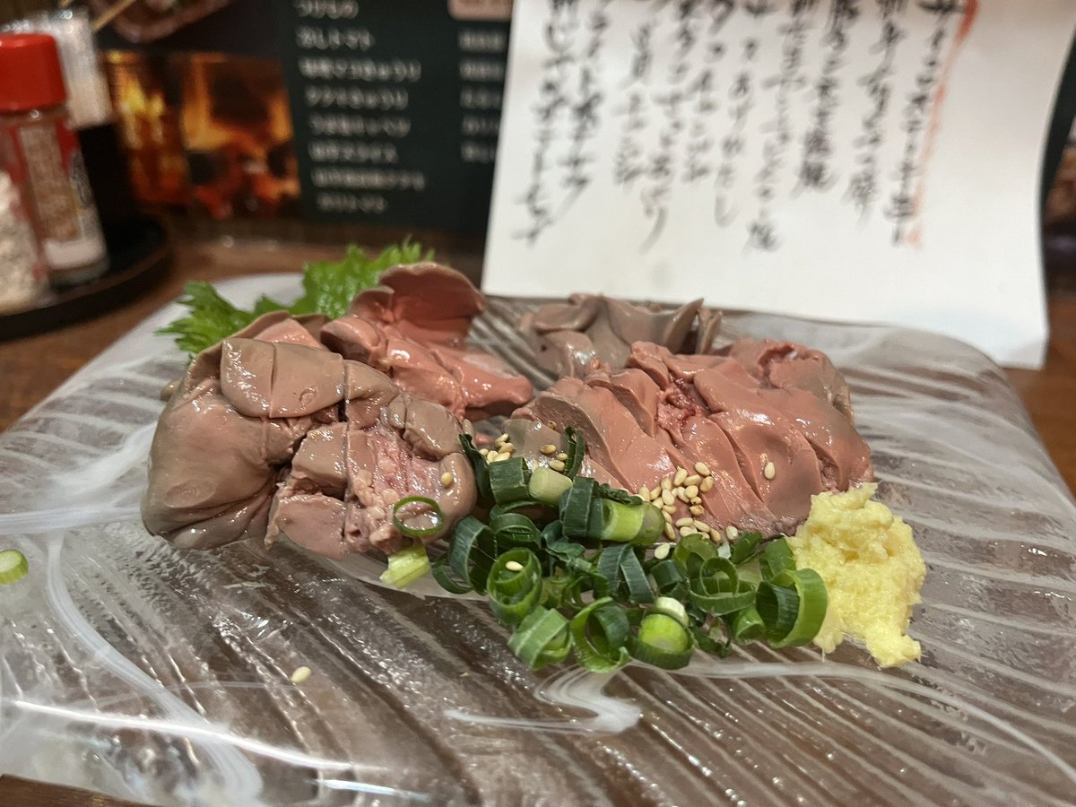 awakanpai's tweet photo. そして夜は再び、水戸の焼き鳥屋さんへ。らすとおーだーがありまして笑（よいこはまねしないでね ♡）美味しかった ♡ ますたーおもしろいお方です ☺︎

#焼き鳥
#まる久 さん https://t.co/30dTjPU46D