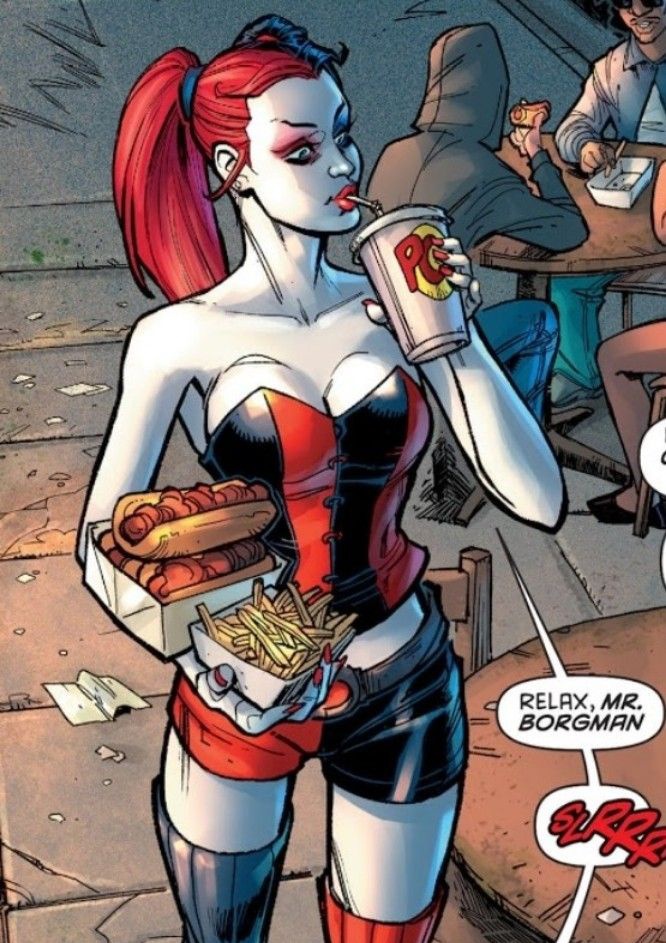 HeroicJestah's tweet photo. ( Jester decided to bring chillidogs, fries and sodas for the whole #𝐌͟𝐕͟𝐋͟𝐄͟𝐀͟𝐆͟𝐔͟𝐄͟ family. 
Vegan option included.

If you desire something else, feel free to ask anyone from Harley's Quintessential gang. )

Enjoy yer meal, guys! https://t.co/Oq9Nhkw8Uw