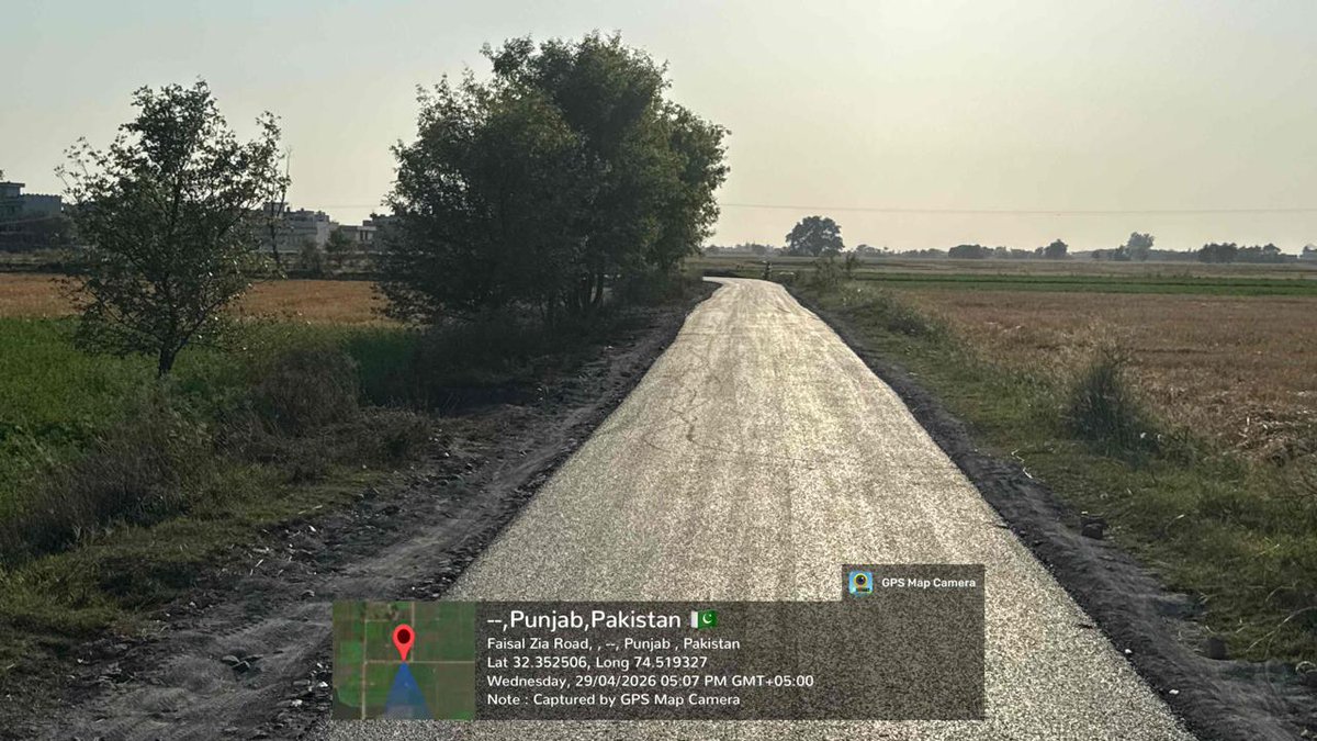 cwdpunjab's tweet photo. #سڑکیں_بحال_پنجاب_خوشحال
#سوہنے_پنڈ_سوہنیاں_راہنواں
Under Chief Minister @MaryamNSharif 𝐋𝐨𝐜𝐚𝐥 𝐑𝐨𝐚𝐝𝐬 𝐏𝐫𝐨𝐠𝐫𝐚𝐦, rural road restoration is improving connectivity and access across Punjab.
#roadrestorationprogram #localroadsprogram #PunjabProgress #BuildingPunjab #roadinfrastructure #DevelopingPunjab #Sialkot