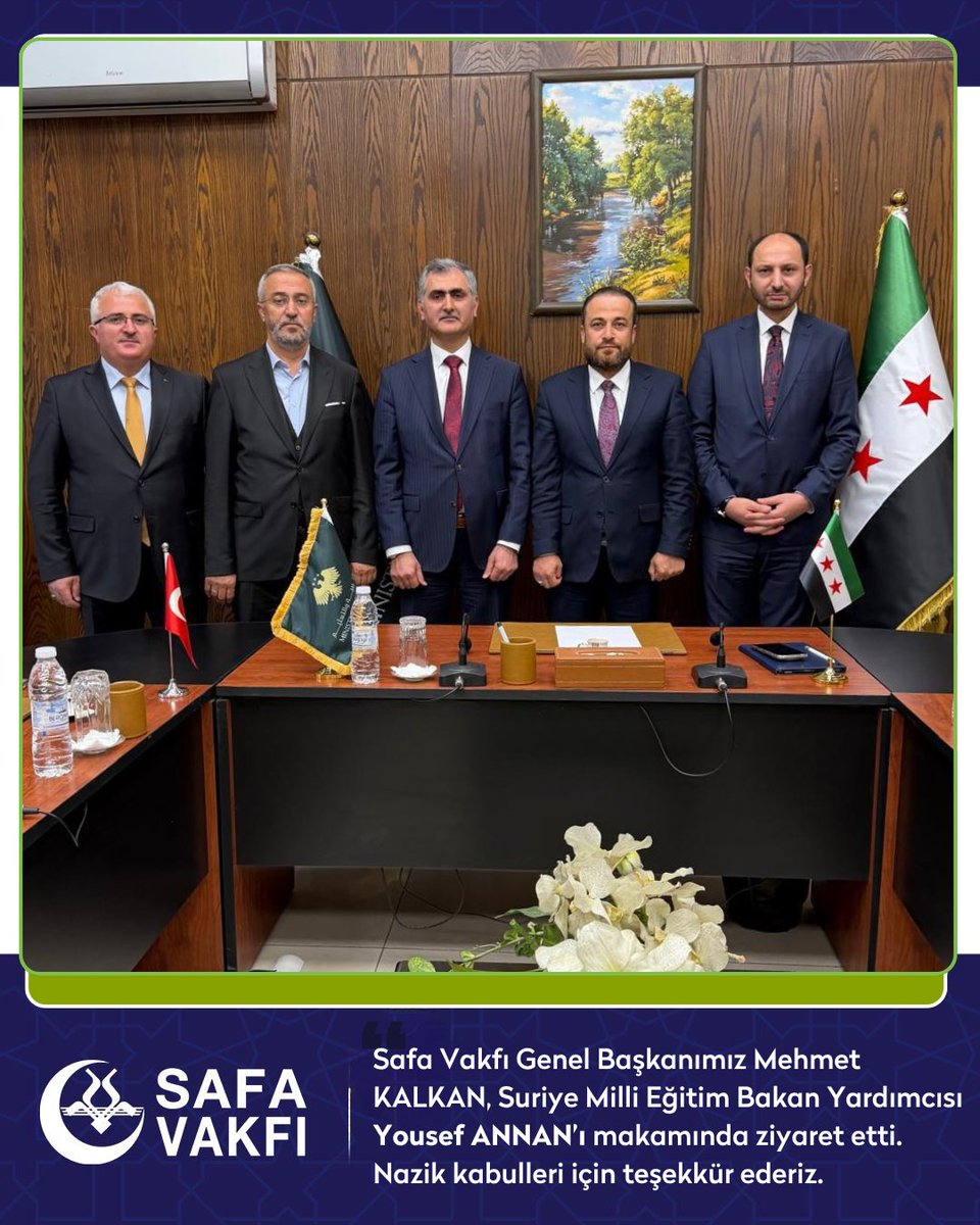 SafaVakfi's tweet photo. Safa Vakfı Genel Başkanımız Mehmet KALKAN, Suriye Milli Eğitim Bakan Yardımcısı Yousef ANNAN’ı makamında ziyaret etti.

Nazik kabulleri için teşekkür ederiz.

@mehmetkalkan_01 

#SafaVakfı #Suriye #Ziyaret #Eğitim https://t.co/aOWB4dir4h