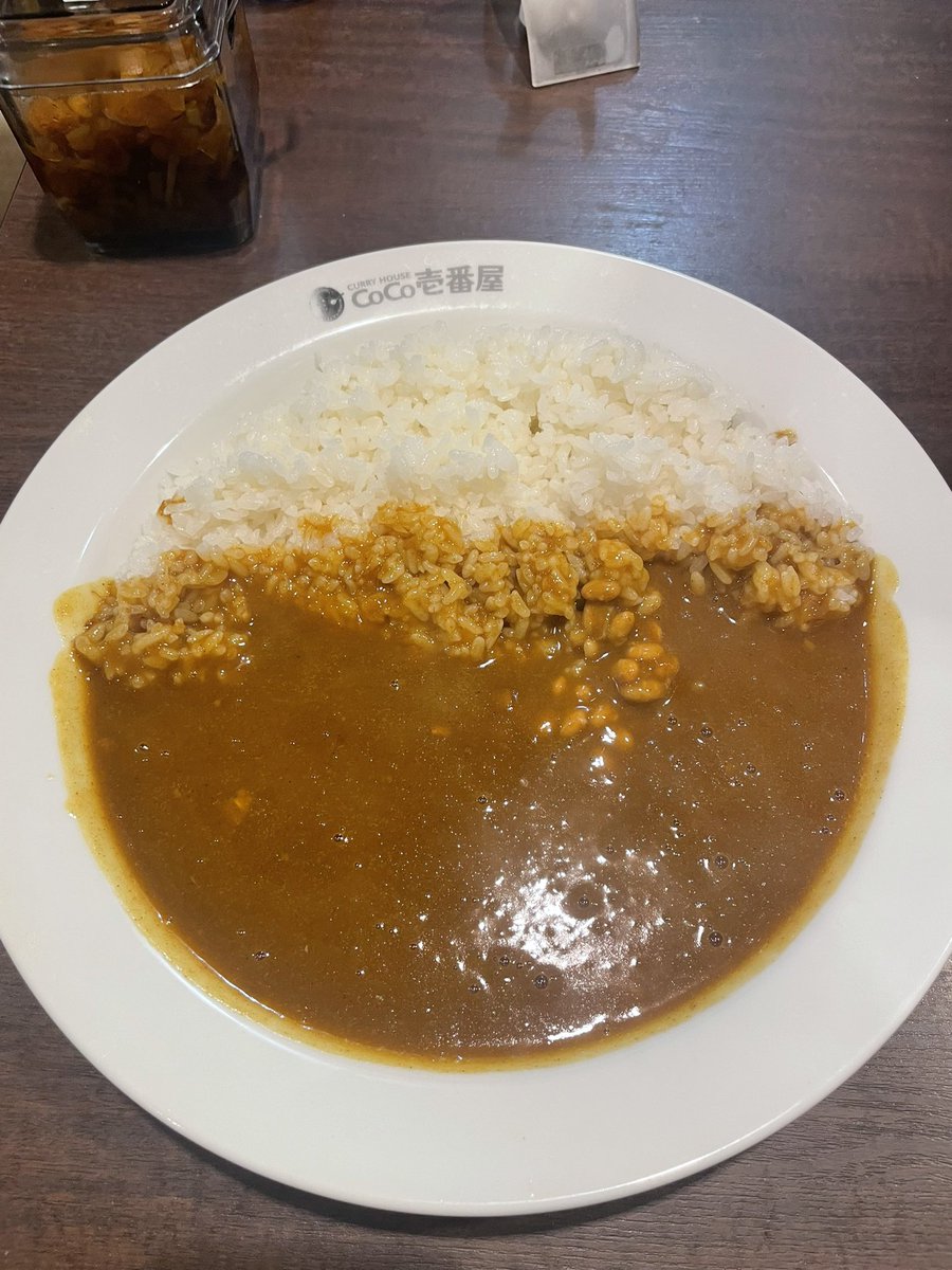 とまり↠(・~・)↞ tweet media
