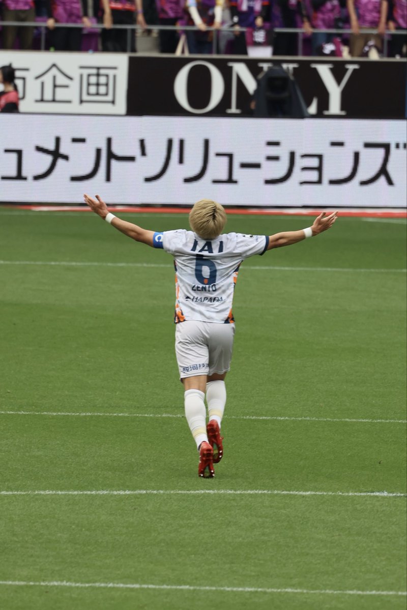 yonpulse's tweet photo. 前半から身体を張ってチームの為に全力で戦ってくれたからこそ後半のゴールに繋がったと思う。
ありがとう禅斗！ https://t.co/B4RqX2YMMA