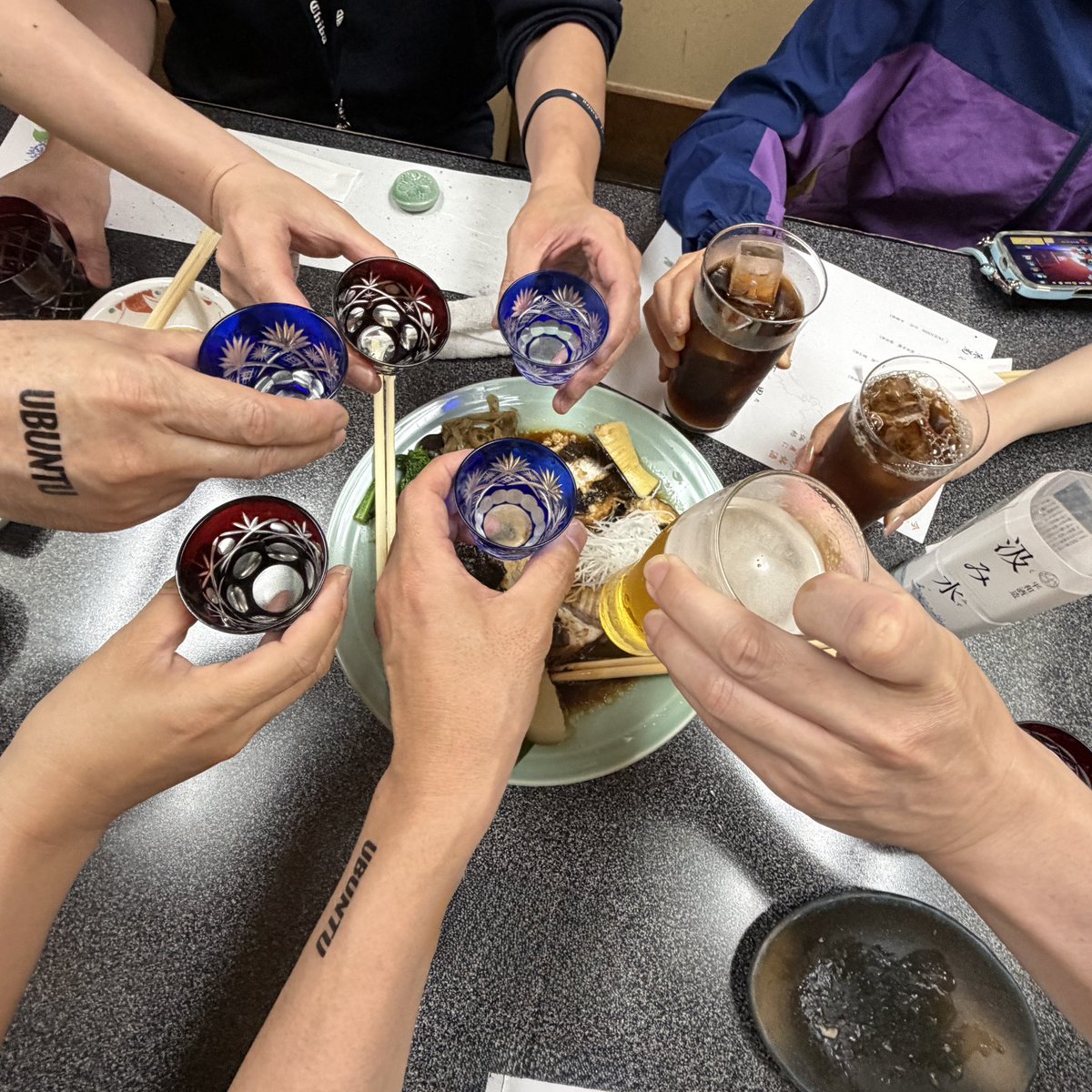 AltiriChiba_007's tweet photo. うお処 兆一
A-xx反省会は海浜幕張の海鮮料理屋にて日本酒祭り
#A_xx呑み会
#A_xx
#forAltiri https://t.co/wnVdcOaXUF