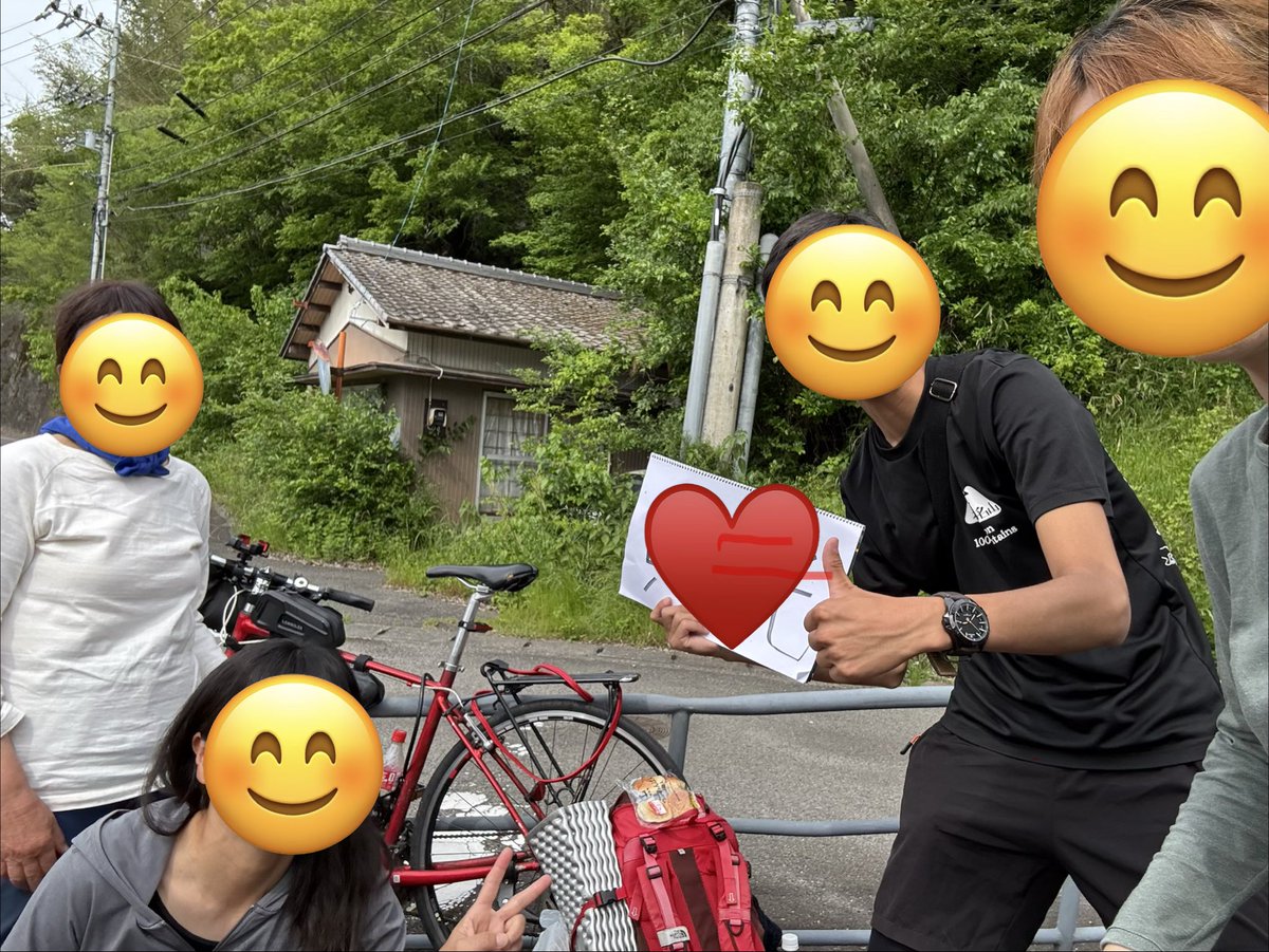 mikamikarin42's tweet photo. W大BOYと出会い
価値観が変わる話しに
聞き入った😳
自分で稼いだ💰で
✈️🚲👍を使って
日本の100名山を
かなり回っていた💨
留学したり、
いっぱい外国も旅したり
している。
「お金を理由に
やりたい事を諦めない」と。
工夫して色んな世界を
見てる✨
またどこかで
会おうね😊 https://t.co/vV5iV0WbzS