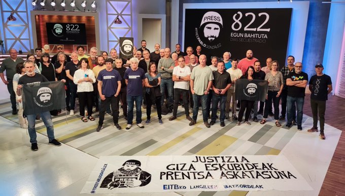zemantomas's tweet photo. #FreePablo along with Assange and Snowden, right? 10/n https://t.co/eJCjBhhYIq
