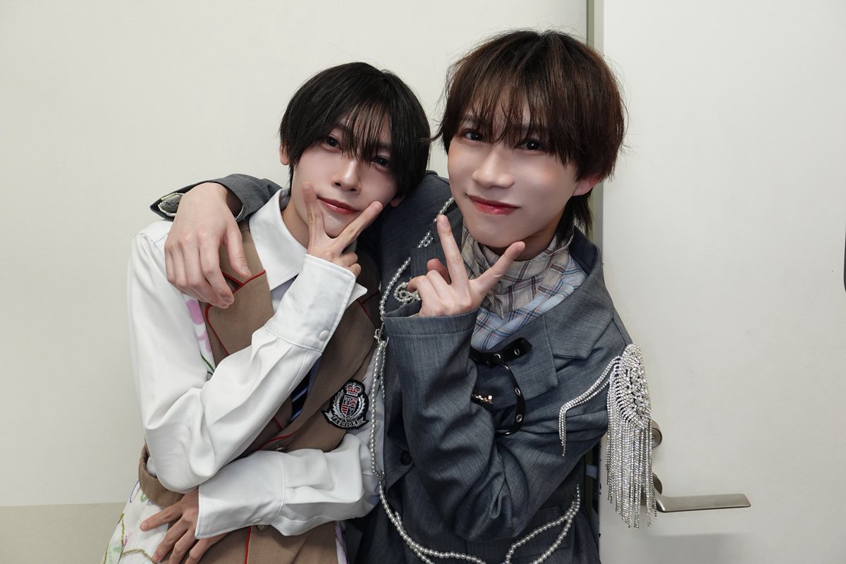 9bic_kaito's tweet photo. なんかみんな無邪気でとっても可愛かったあ
髙崎に関しては、誘ってもご飯来ないのに
『なんで誘ってくれないんですか！？』って言われて滅って感じ
いつか行けるといいね👍 https://t.co/TJGuq4vIKg