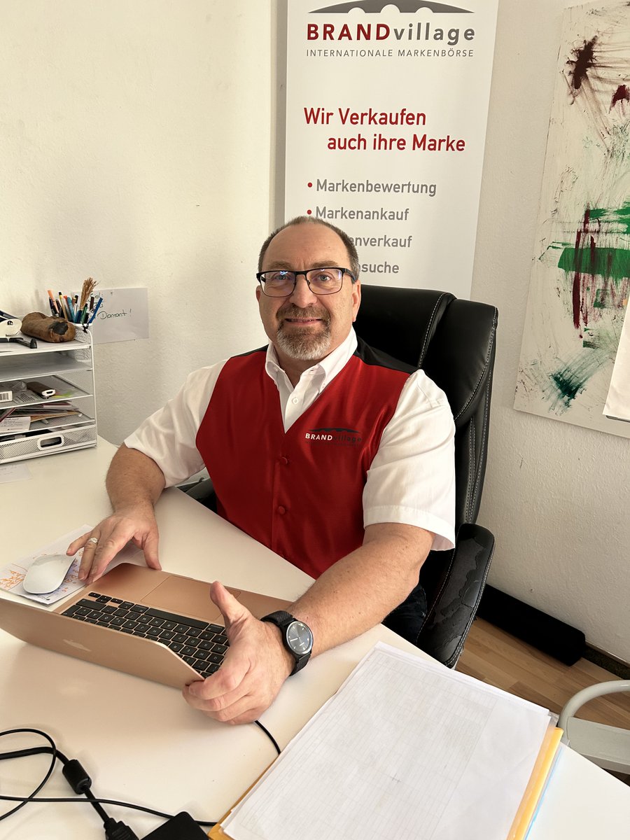 brandvillage_de's tweet image. Jetzt Wortmarke oder Wort-/Bildmarke verkaufen - Wir haben den Verkauf einer Marke einfach gemacht:
brandvillage.com

So geht's:
Einstellen - Verkauf abwarten - Geld auszahlen lassen

#news #TrendingNow #lifestyle #MoneyMindset #investing #DayDay #today #Dschungelcamp