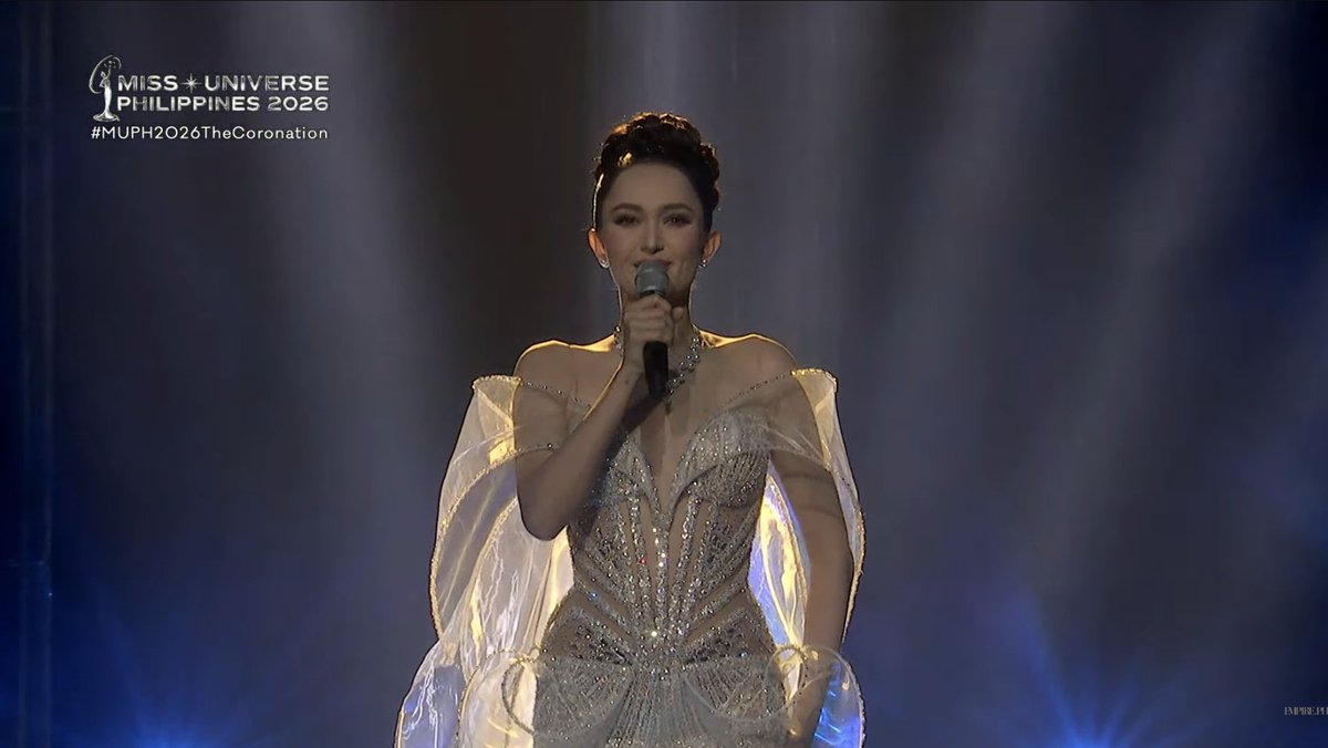 PhilippineStar's tweet photo. ANG JUSA! ✨

Miss Universe 2025 third runner-up Ahtisa Manalo looks elegant as she opens the Miss Universe Philippines 2026 coronation night at the Mall of Asia Arena on Saturday. (Screenshots/Empire Philippines) #MUPH2026 https://t.co/5JhlPDi1uU
