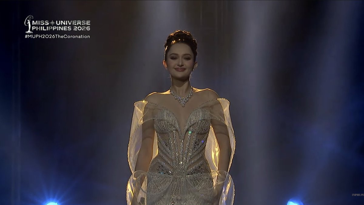 PhilippineStar's tweet photo. ANG JUSA! ✨

Miss Universe 2025 third runner-up Ahtisa Manalo looks elegant as she opens the Miss Universe Philippines 2026 coronation night at the Mall of Asia Arena on Saturday. (Screenshots/Empire Philippines) #MUPH2026 https://t.co/5JhlPDi1uU