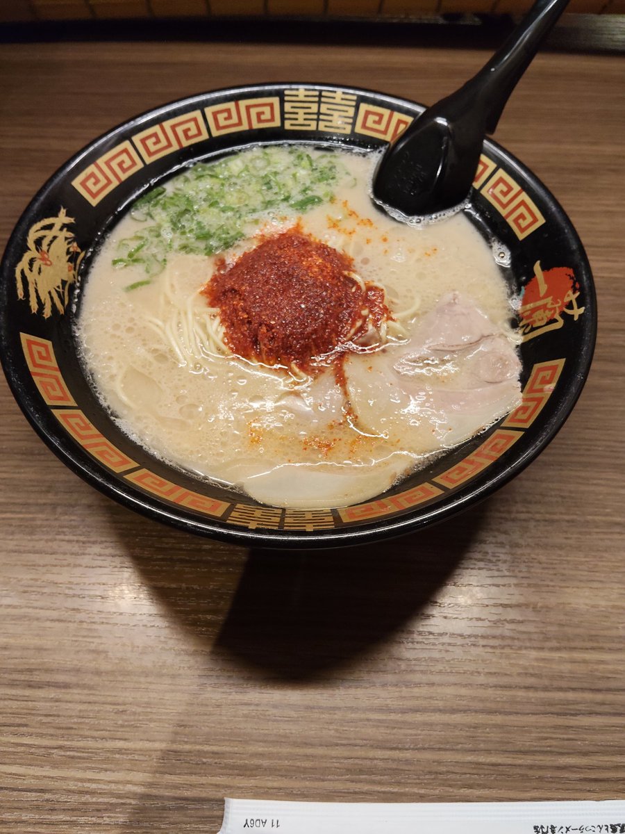 そそら tweet media