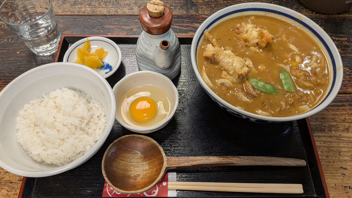 shiocon_y's tweet photo. ライブ後のカレーうどん気持ちえぇ↑ーーーー https://t.co/0d0z1UkHlX