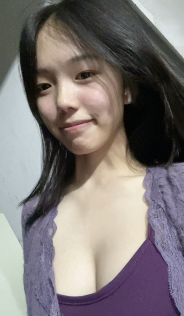 我吃饭的时候不饿 tweet media