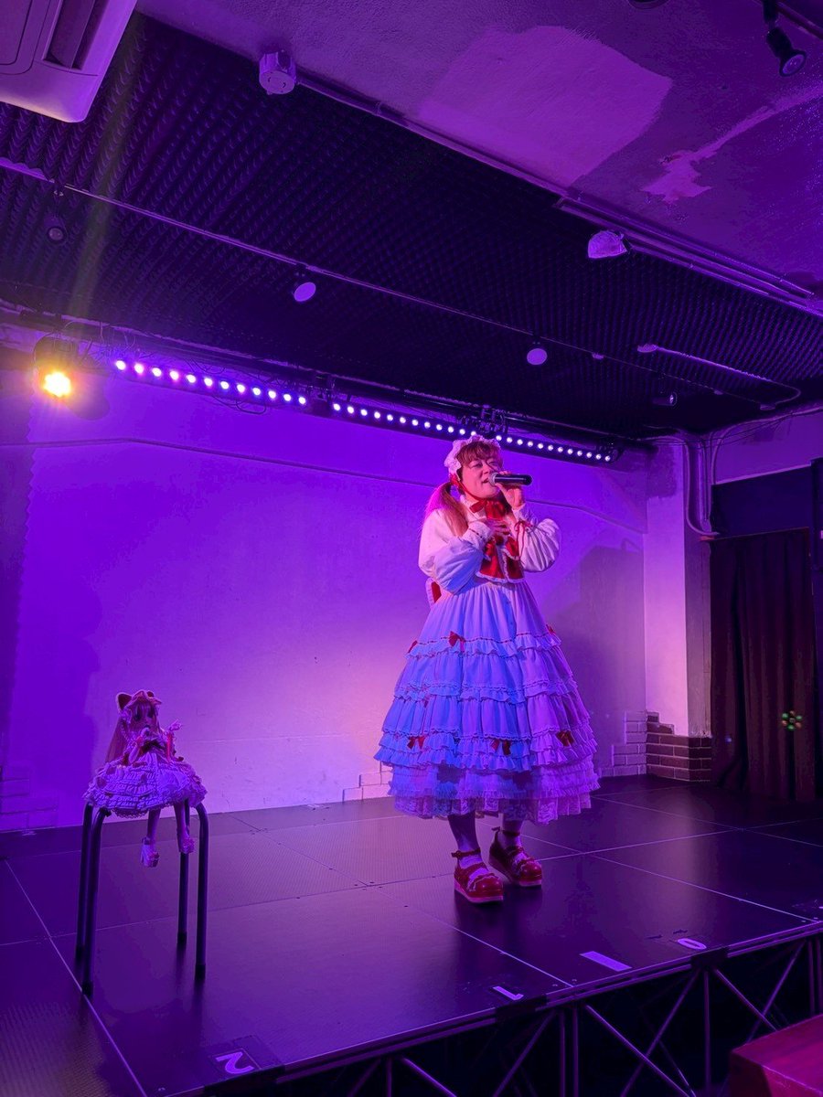 melody_metamor's tweet photo. ドールのカノンちゃんと奏でるステージ、いかがでしたか？✨

カノンちゃんとお揃いのお洋服で🎀
人間用お洋服→(@Rufine_dream)

来てくださったみなさま、演者さま、ス�����フさまなど関わられた全てのかた
ありがとうございました!!

またお会いしましょう🎶✨

📸→成田真冬さま(@naritamafuyu) https://t.co/JhRulB4YwF
