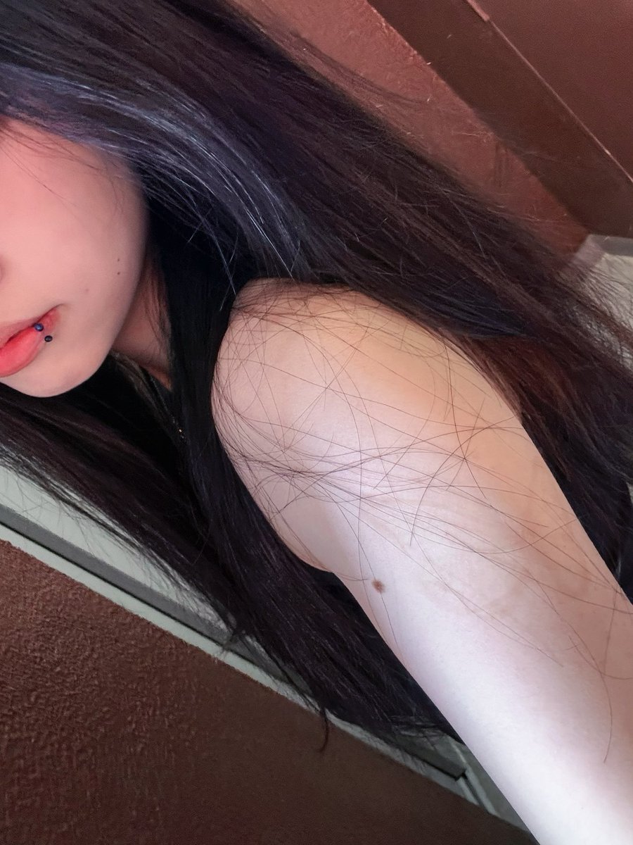 椎奈 tweet media