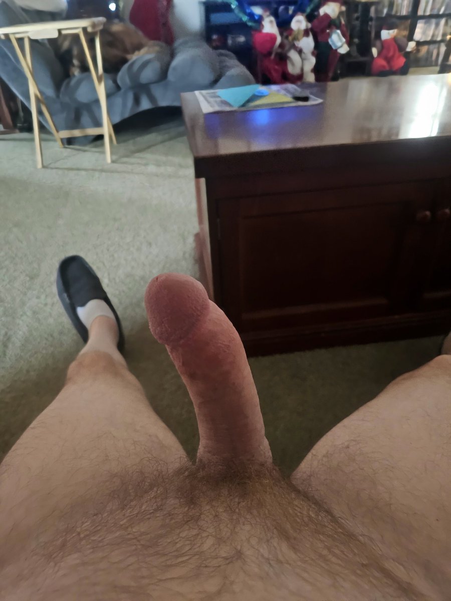 Bi couple wants some fun tweet media