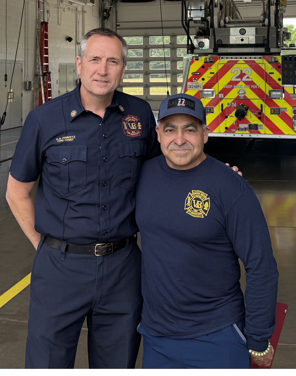VirginiaBeachFD's tweet image. Please join Fire Chief Ken Pravetz in congratulating Captain Manuel "Manny" Gonzalez, III, Station 22-A,  for his 25 years of dedication and public service to the VBFD and the Virginia Beach community. Thank you, Manny for your continued service to the VBFD. #career #milestone