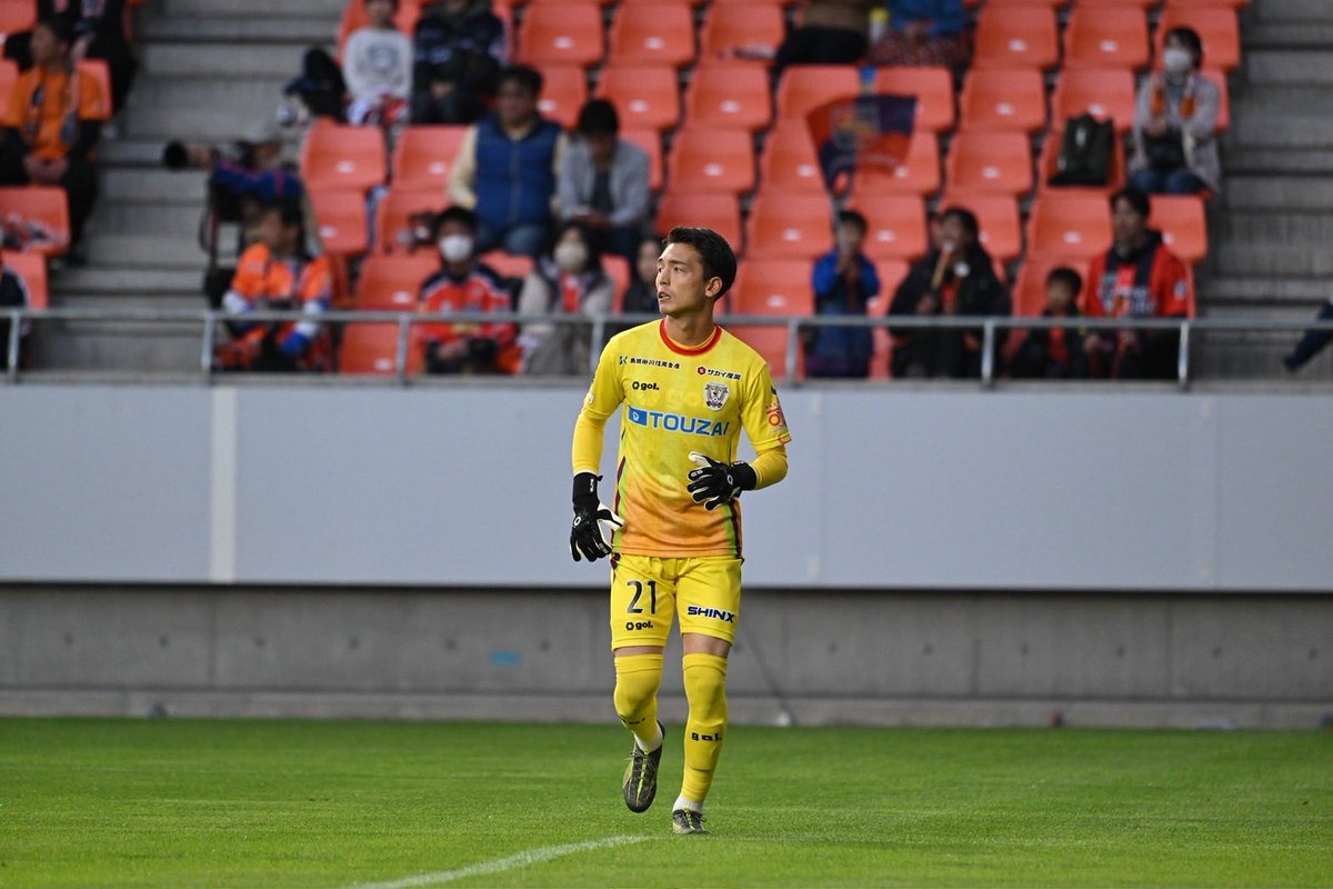 fujiedamyfc_pr's tweet photo. 𝑱.𝑳𝑬𝑨𝑮𝑼𝑬  𝑫𝑬𝑩𝑼𝑻 🎉

5/2 #ＡＣ長野パルセイロ 戦において
#ジョーンズレイ 選手がJ初出場🧤✨

今後も熱いご声援をお願いします！❤️‍🔥

#藤枝MYFC
#一体感プラス1 https://t.co/2CnBp1OSyC