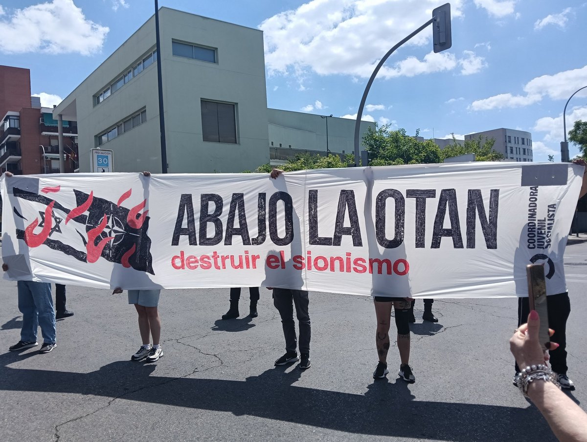 Martín tweet media